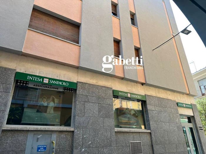 Appartamento quadrilocale in vendita in via Pio Corsi, Nizza Monferrato