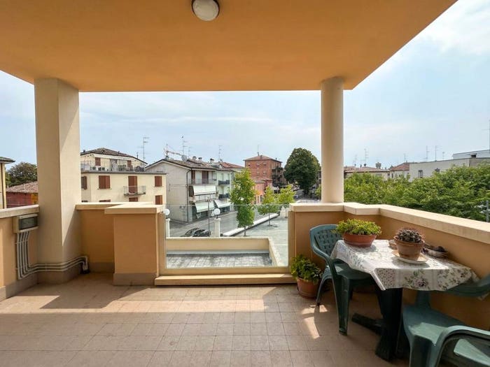 Appartamento trilocale in vendita in Piazza Fornia, Monticelli Terme, Montechiarugolo