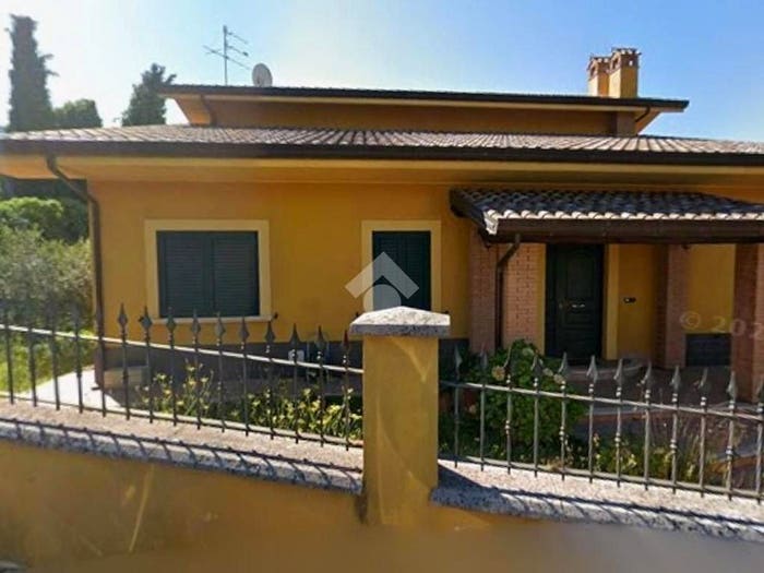 Casa con 5 locali in vendita in Via Case Martinelli, Ridotti, Balsorano