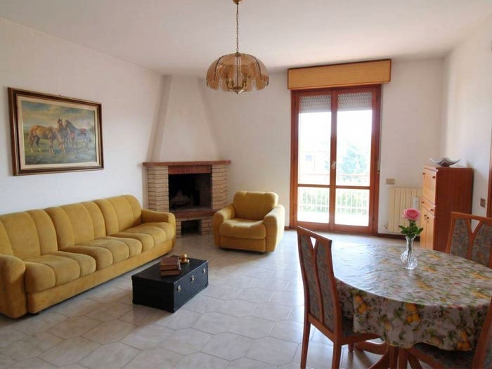 Appartamento con 6 locali in vendita in Centro, Castelfidardo