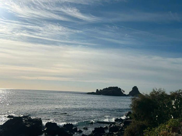 Appartamento quadrilocale in vendita in Lungomare Galatea, Aci Trezza, Aci Castello