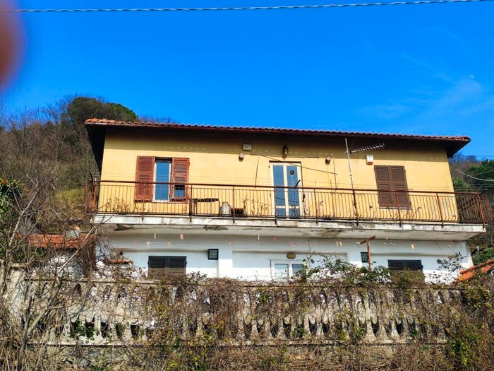 Casa trilocale in vendita in Via Trensasco, Molassana, Genova