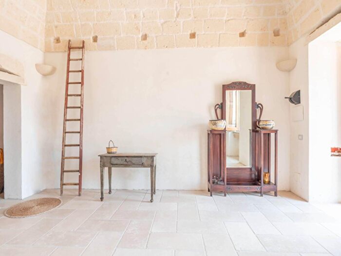 Casa trilocale in vendita in Via Italia Nuova, Minervino Di Lecce