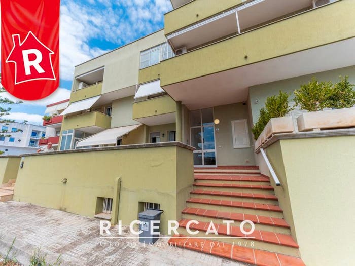 Appartamento bilocale in vendita in Via Santa Chiara Dassisi, Centro, Otranto