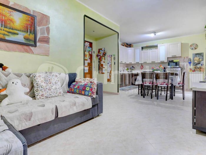 Appartamento quadrilocale in vendita in Via Francesco Cilea, Q, Latina