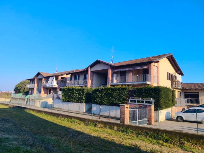 Appartamento trilocale in vendita in Via Alcide De Gasperi, Govone