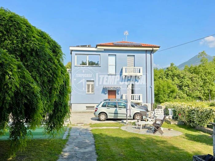 Casa con 6 locali in vendita in Via cuminie, Villar Dora