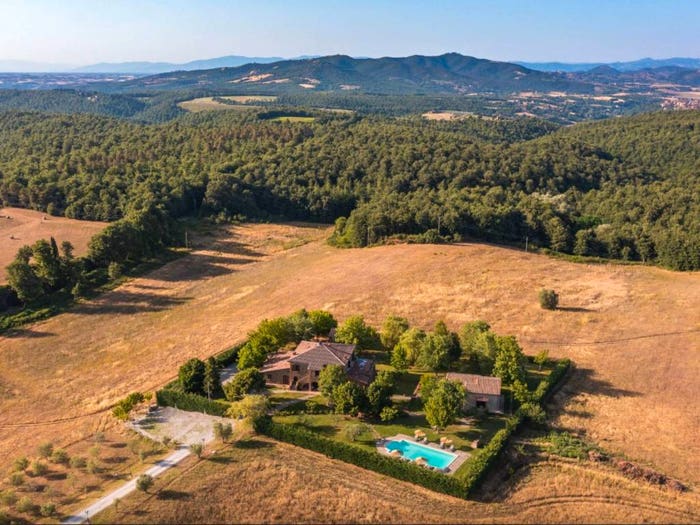 Casa con 6 locali in vendita in Piazza Giuseppe Garibaldi, Centro, Monteleone d'Orvieto