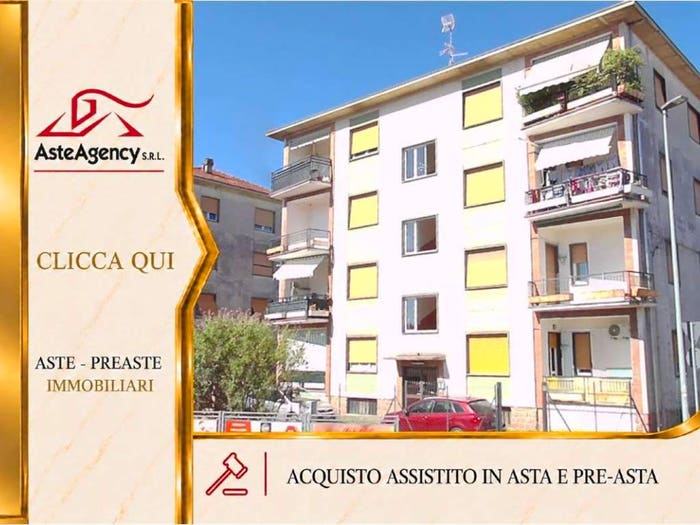 Appartamento bilocale in vendita in Via Carlo ROSSINI, Centro, Tradate