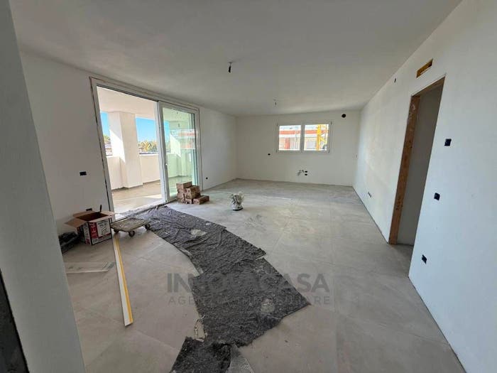 Appartamento quadrilocale in vendita in Via Roma, Centro, Mogliano Veneto