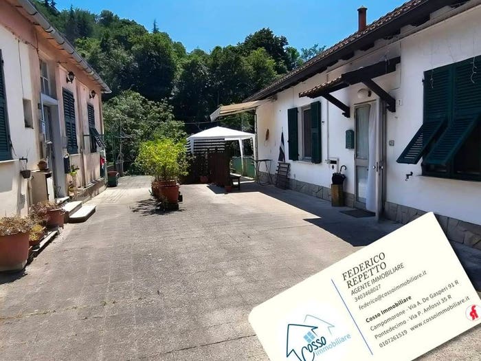 Appartamento con 5 locali in vendita in Via Orazio Brignola, Centro, Mignanego