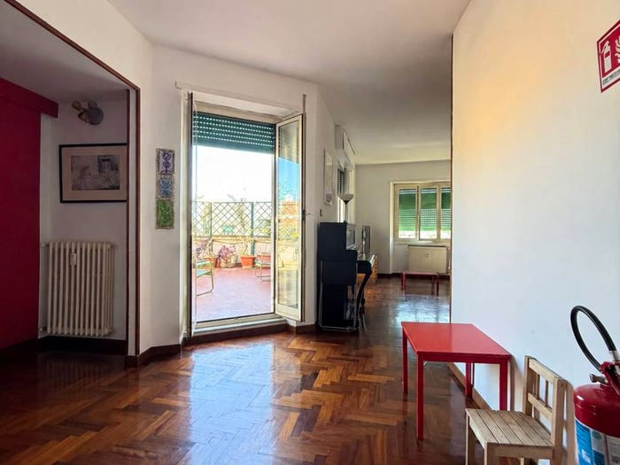 Appartamento con 5 locali in affitto in Via Petronio Arbitro, Balduina, Roma