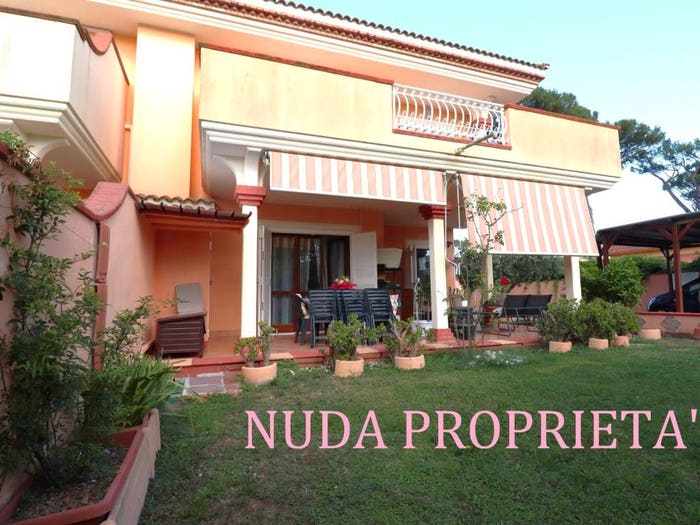 Casa quadrilocale in vendita in Via Aleardo Aleardi, Villaggio Giornalisti Poggio, Anzio
