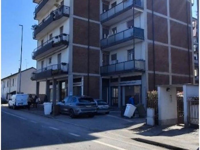 Appartamento trilocale in vendita in Via Giacomo De Medici, Centro, Magenta