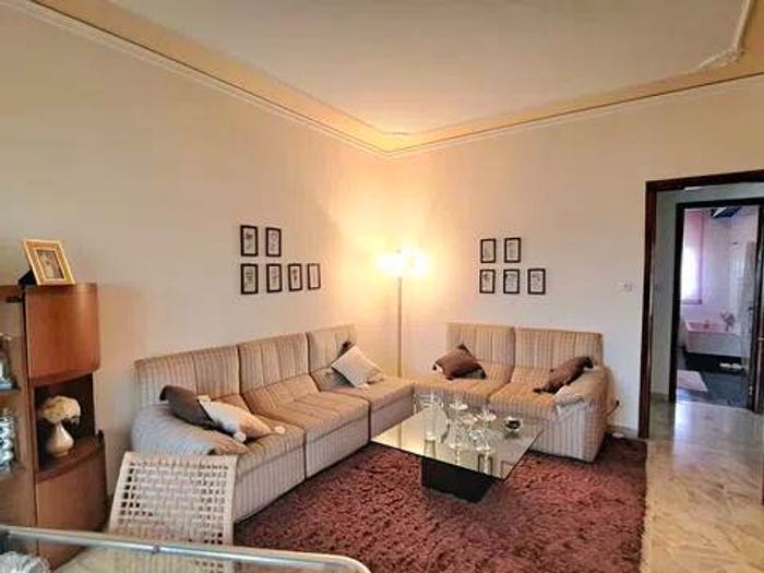 Appartamento quadrilocale in vendita in Piazza Vincenzo Bellini, Centro, Caltagirone