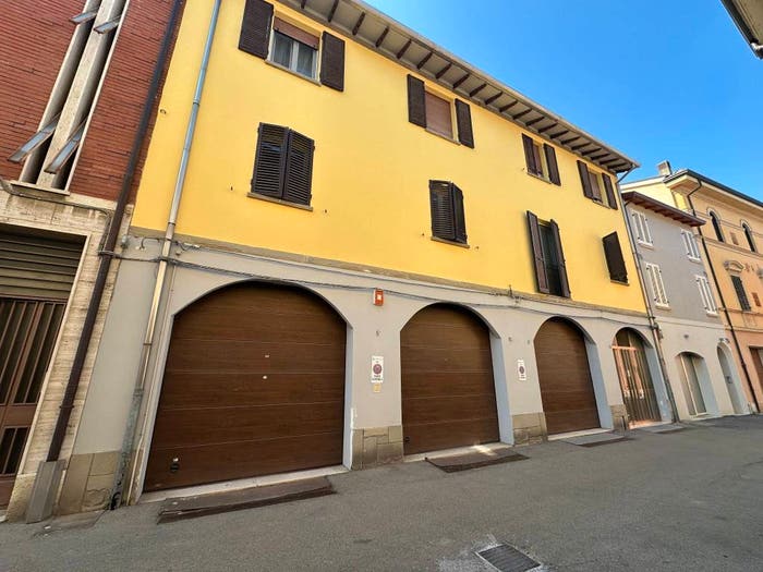 Appartamento quadrilocale in vendita in Via Luigi Sassi, Centro Storico, Imola