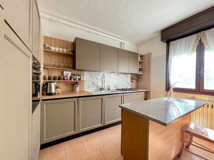 Casa trilocale in vendita in Via Alcide de gasperi, Centro, Torbole Casaglia