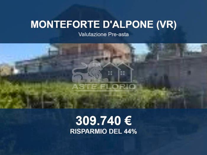 Casa con 6 locali in vendita in Via della Fontana, Centro, Monteforte d'Alpone