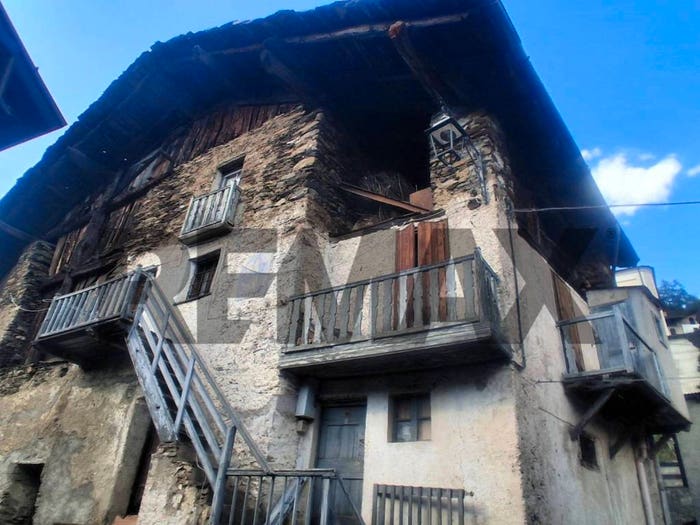 Casa con 6 locali in vendita in Pezzo, Ponte di Legno