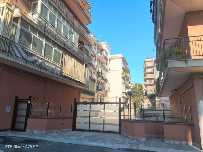 Appartamento quadrilocale in vendita in Via Roberto Giuffrida Castorina, Vulcania Sanzio, Catania