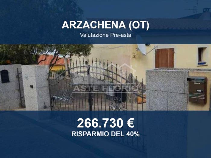 Appartamento con 6 locali in vendita in Via Portovenere, Cannigione, Arzachena