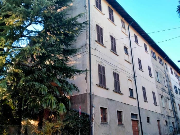Casa con 6 locali in vendita in Via Walter Marcobi, Centro, Casale Litta