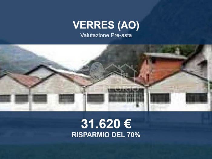 Appartamento trilocale in vendita in Via des Alpes, Centro, Verrès