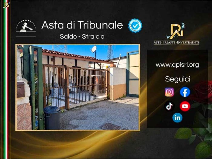 Appartamento con 5 locali in vendita in Via Pio La Torre, Centro, Marano di Napoli