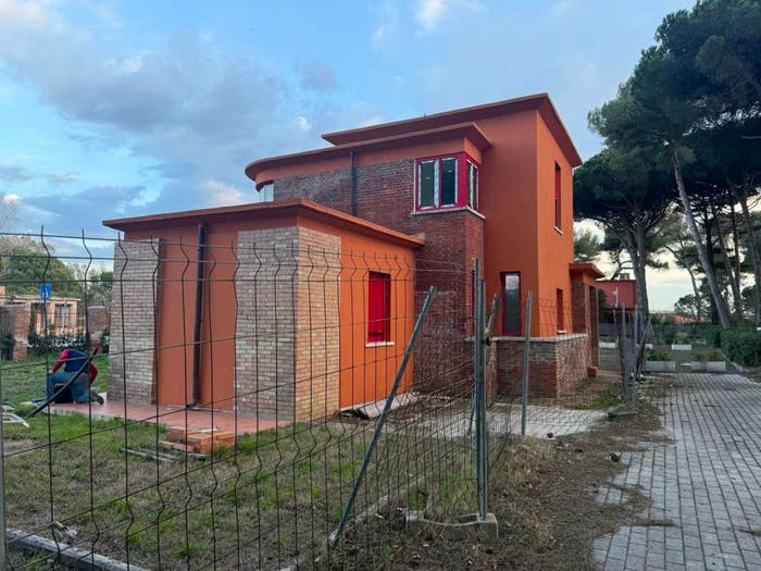 Casa quadrilocale in vendita in Viale del Tirreno, Calambrone, Pisa