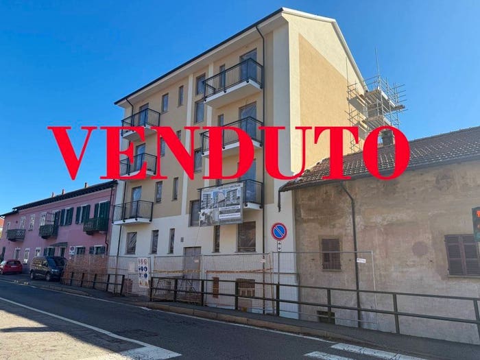 Appartamento trilocale in vendita in Via Pinerolo, Piossasco