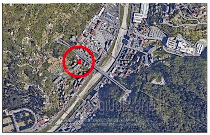 Appartamento quadrilocale in vendita in Via delle Gavette, Molassana, Genova