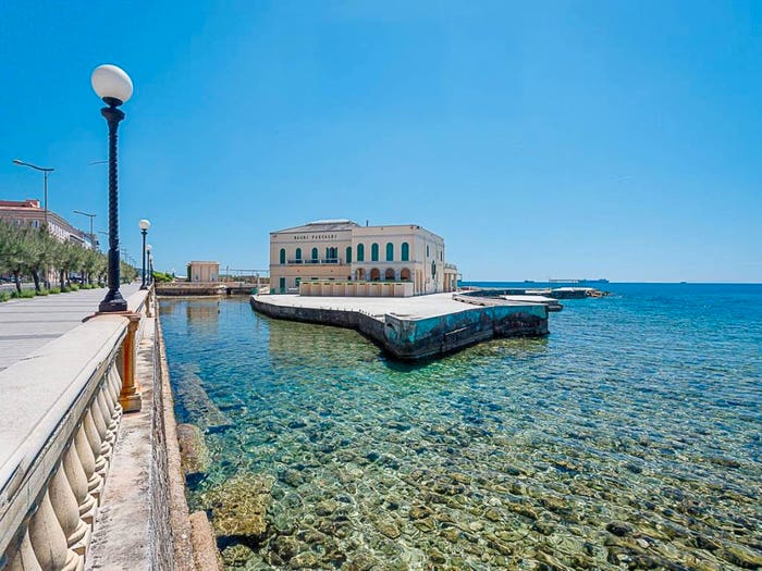 Appartamento trilocale in vendita in Via dell'Eremo, Accademia Terrazza Mascagni, Livorno