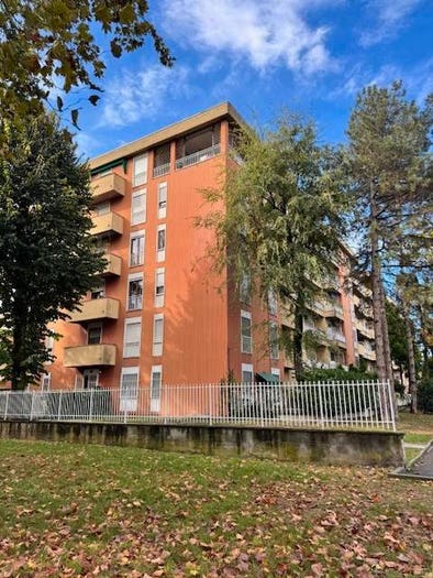 Appartamento con 6 locali in vendita in San Lazzaro, Parma