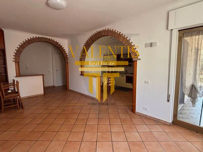 Appartamento quadrilocale in vendita in Via Palazzo, Centro, Formia