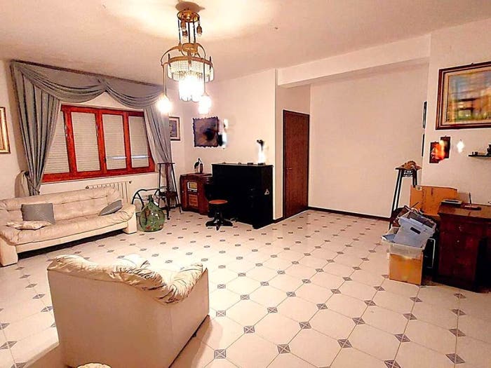 Casa con 6 locali in vendita in Via Ruggero I SNC, Centro, Giarre