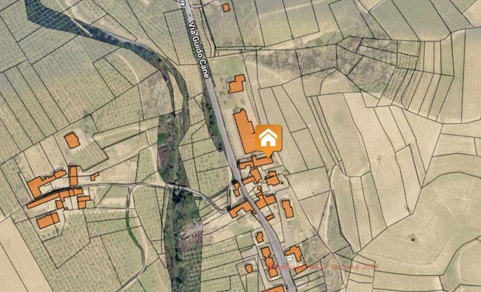 Casa con 6 locali in vendita in Via Bertinetti, Diano d'Alba