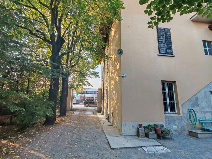 Casa con 6 locali in vendita in Via Spluga, Centro, Cernusco Lombardone
