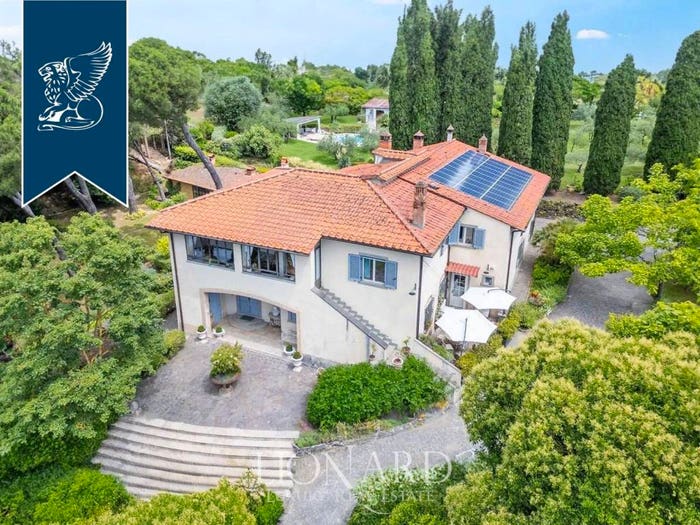 Casa con 6 locali in vendita in Indicatore, Arezzo