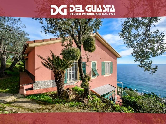 Appartamento con 5 locali in vendita in Via Armanna, Centro, Bogliasco