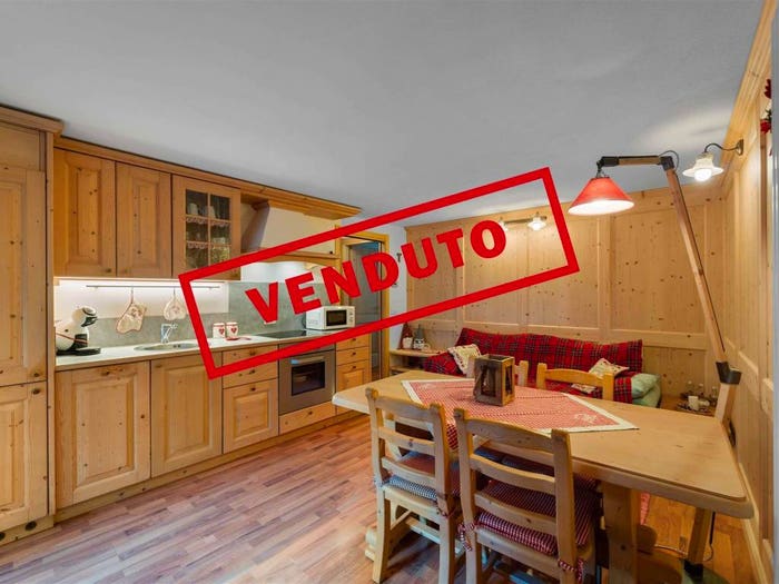 Appartamento bilocale in vendita in Via Corti, Centro, Campodolcino
