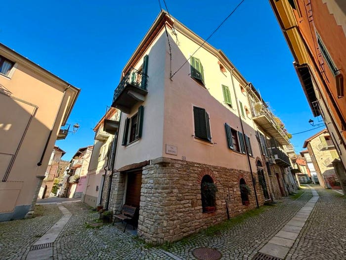 Appartamento trilocale in vendita in Via Serventi, Ponti