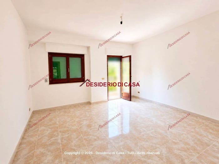 Appartamento trilocale in vendita in Corso Giuseppe Mazzini, Centro, Castellana Sicula