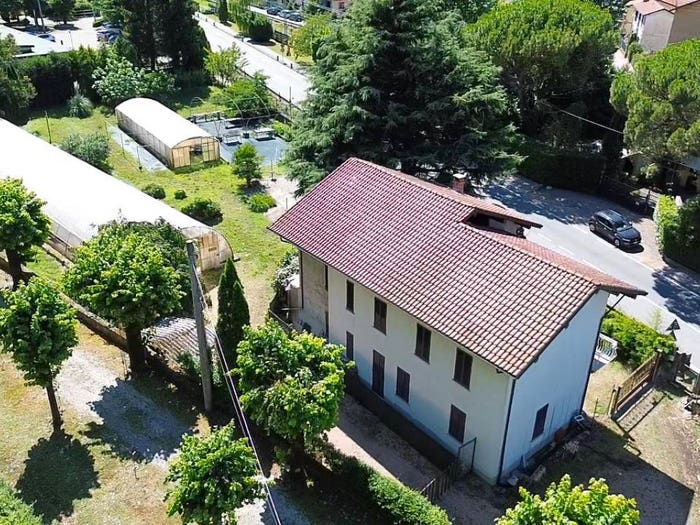 Casa quadrilocale in vendita in Via Matteotti, Porto Ceresio