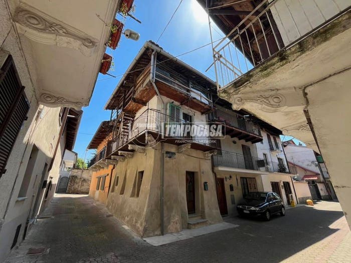 Appartamento bilocale in vendita in Via FELETTO VIA CASTAGNA, Feletto