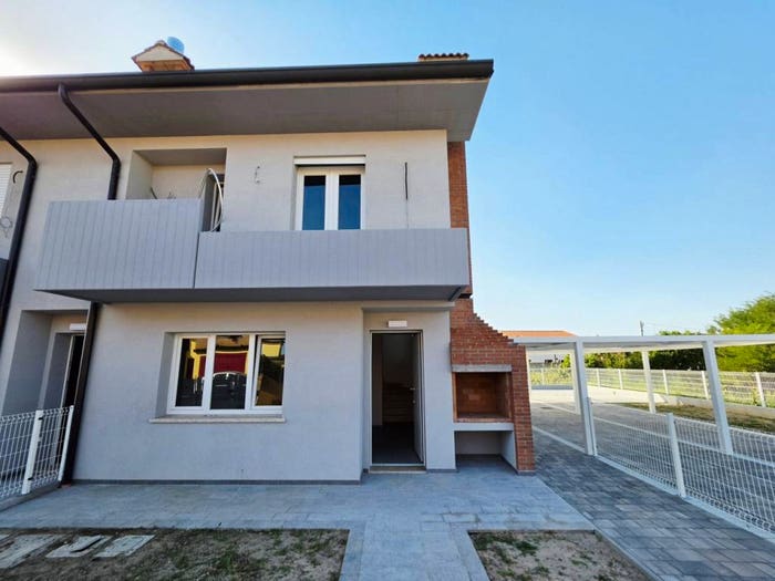 Casa trilocale in vendita in Viale Vincenzo Gallucci, Saletto, Borgo Veneto