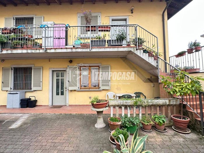 Appartamento bilocale in vendita in Via Morali Menotti, Centro, Capriate San Gervasio