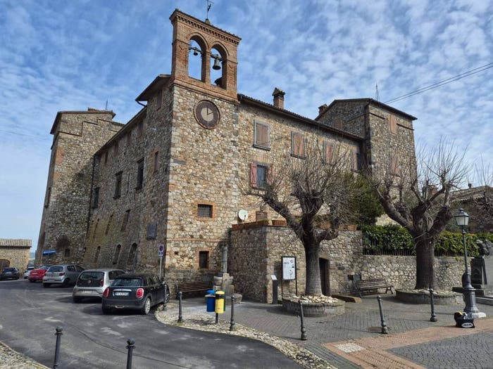Appartamento quadrilocale in vendita in Piazza dello Statuto, Monterubiaglio, Castel Viscardo
