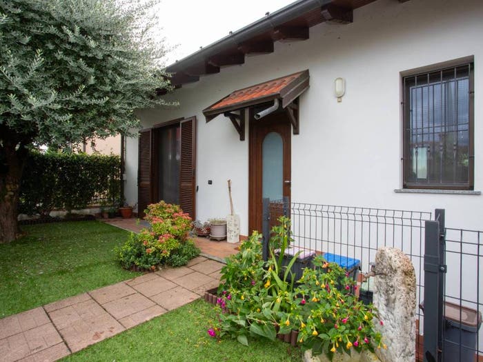Casa trilocale in vendita in Via Monasi, Crugnola, Mornago