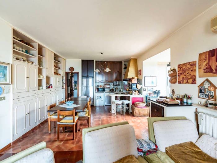 Casa con 6 locali in vendita in via Telegrafo, San Cosmo Corso Italia Piazza Dante, Acireale