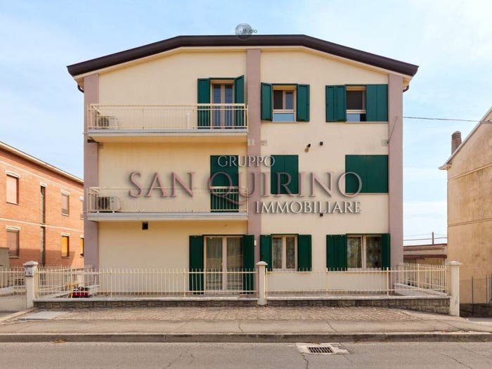 Appartamento trilocale in vendita in Via Lido Po, Centro, Guastalla